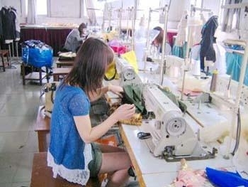 富川黛麗芬制衣廠 專業(yè)服裝服飾批發(fā)的優(yōu)選伙伴