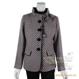 中年服裝批發(fā)價(jià)格解析 如何挑選優(yōu)質(zhì)廠家與高效進(jìn)貨